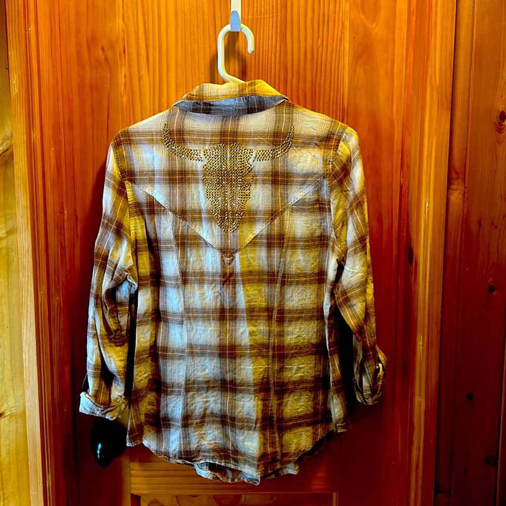 Wrangler - Western, Sequin Skull, Pearl Snap Button Shirt - Medium
